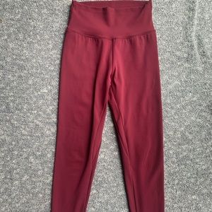 P’tula Mayra Plush Legging “23 in Cranberry